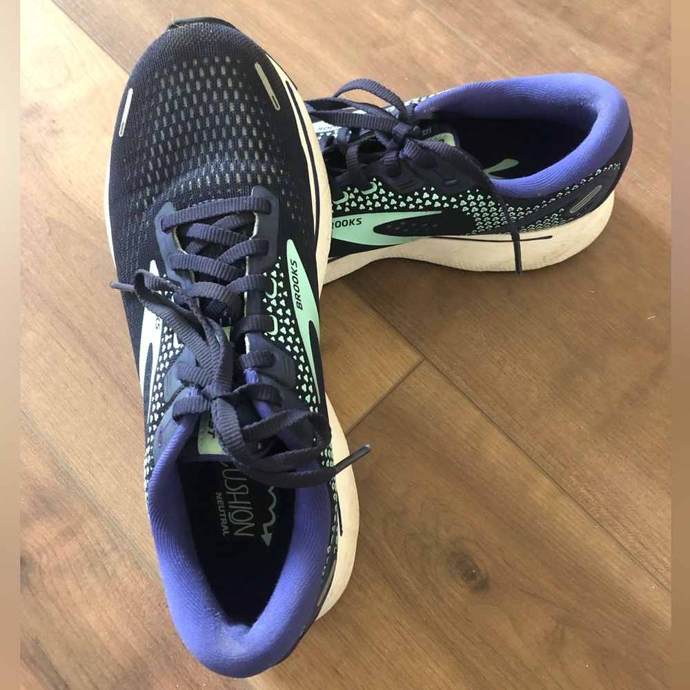 Brooks Womens Ghost 14 9.5 Medium Road Running Shoe - Peacoat/Yucca/Navy